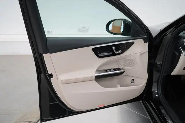 2025 Mercedes-Benz C-CLASS C 300 C 300