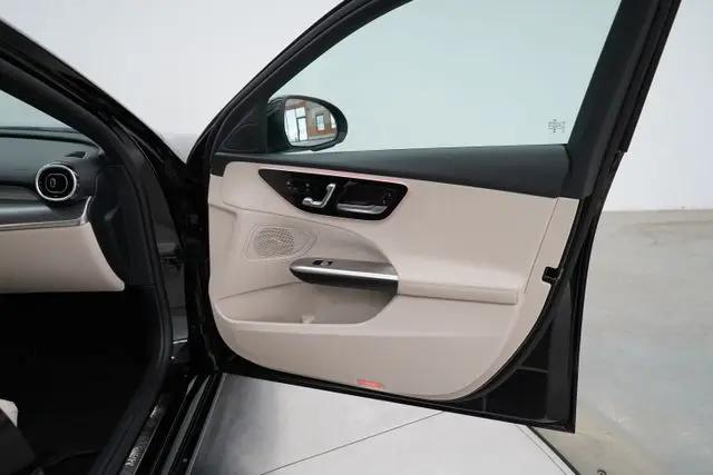 2025 Mercedes-Benz C-CLASS C 300 C 300