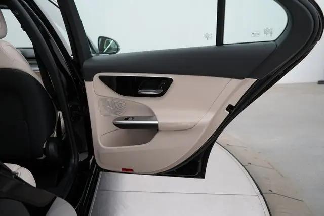 2025 Mercedes-Benz C-CLASS C 300 C 300