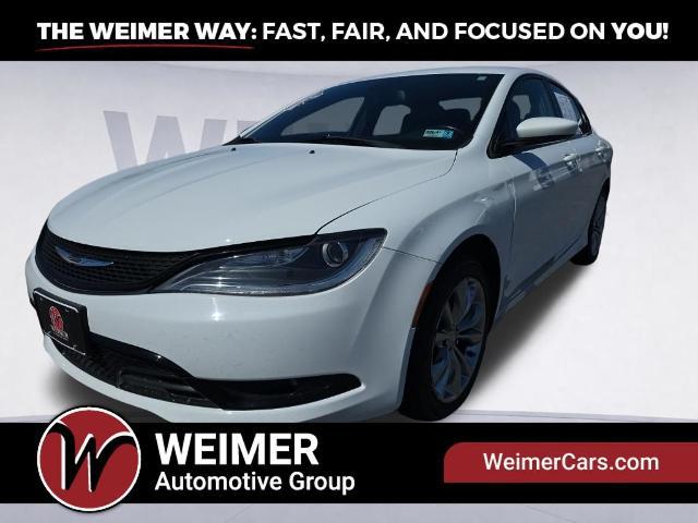 2015 Chrysler 200 S for sale in Moorefield, WV