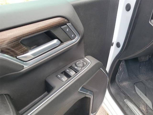 2023 Chevrolet Silverado 1500 2WD Crew Cab Short Bed LT