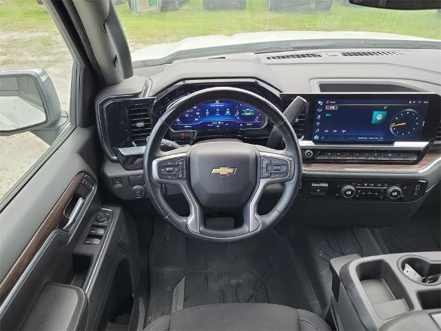 2023 Chevrolet Silverado 1500 2WD Crew Cab Short Bed LT