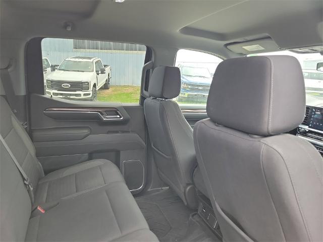 2023 Chevrolet Silverado 1500 2WD Crew Cab Short Bed LT