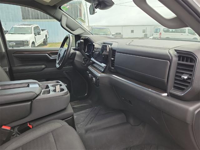 2023 Chevrolet Silverado 1500 2WD Crew Cab Short Bed LT