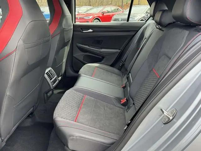 2026 Volkswagen Golf GTI SE