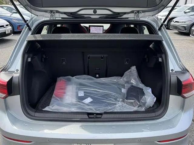 2026 Volkswagen Golf GTI SE