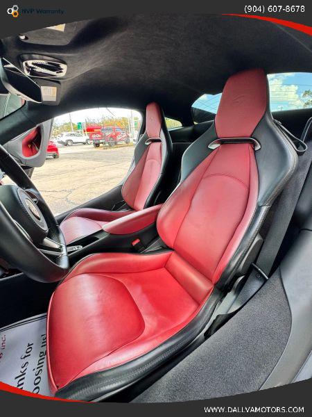 2023 McLaren Artura Performance