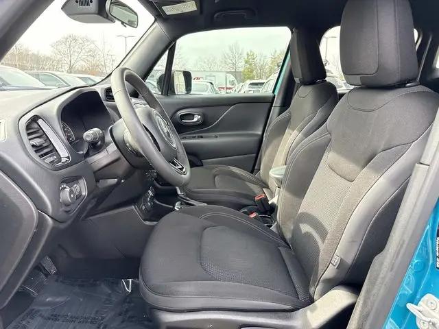 2022 Jeep Renegade Altitude 4x4