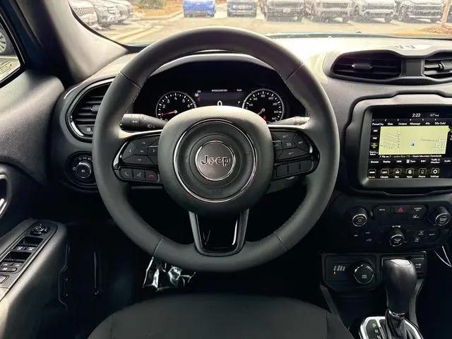 2022 Jeep Renegade Altitude 4x4