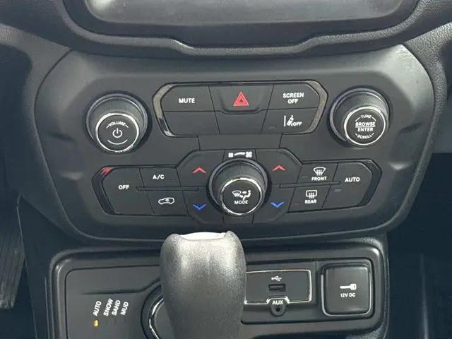 2022 Jeep Renegade Altitude 4x4