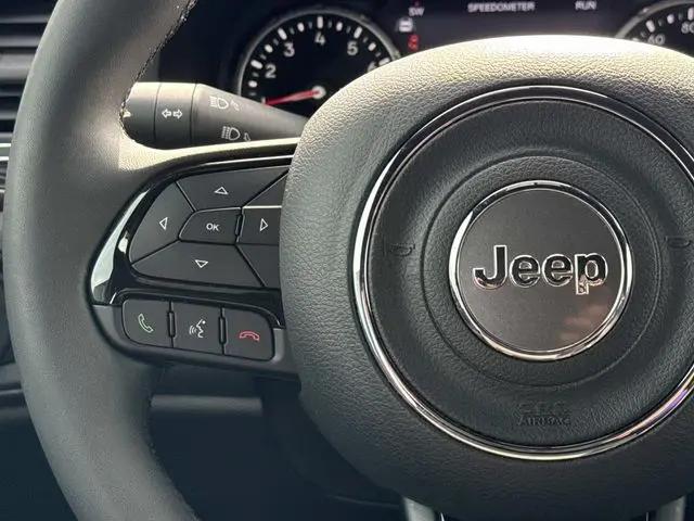 2022 Jeep Renegade Altitude 4x4