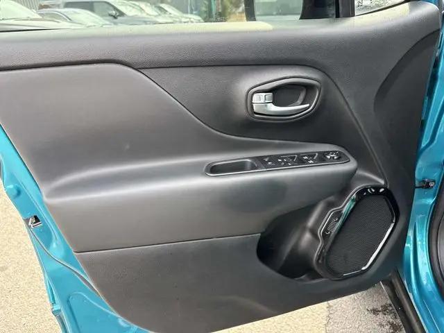 2022 Jeep Renegade Altitude 4x4