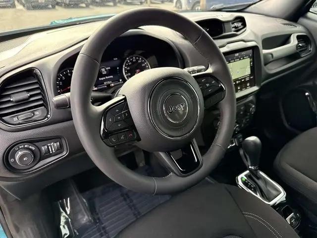 2022 Jeep Renegade Altitude 4x4