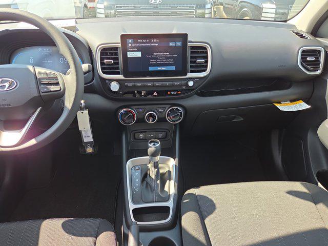 2026 Hyundai Venue SE - Photo 10