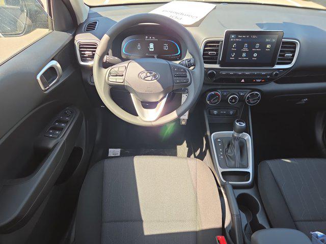2026 Hyundai Venue SE - Photo 7