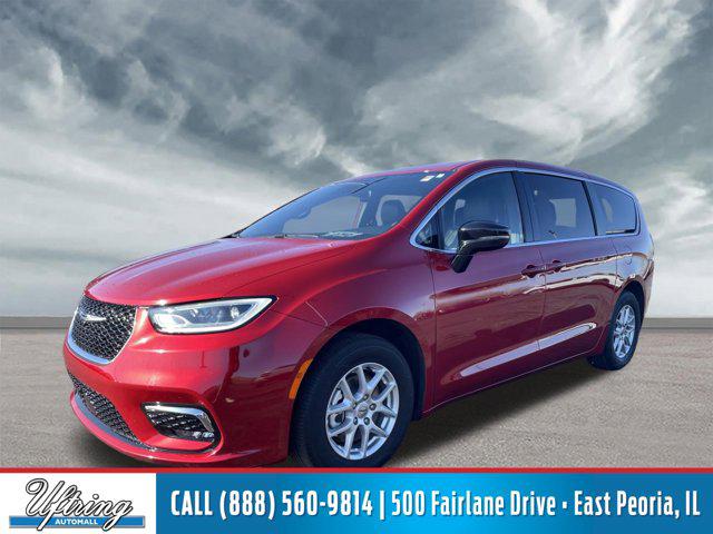 2025 Chrysler Pacifica Select for sale in East Peoria, IL