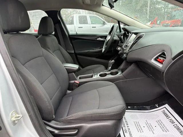 2016 Chevrolet Cruze LT Auto