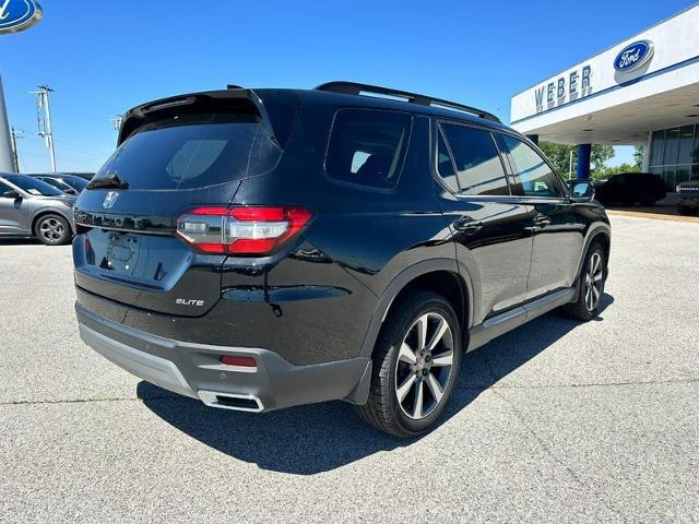 2023 Honda Pilot AWD Elite