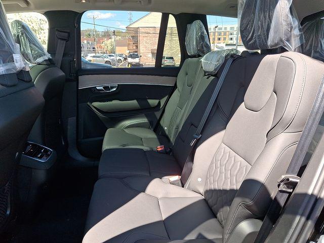 2026 Volvo XC90 Plus, B6 AWD Gas (mild hybrid), Gasoline, Bright, 7 Seats