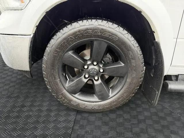 2018 Ram 1500 SLT