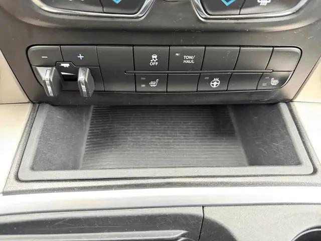 2018 Ram 1500 SLT