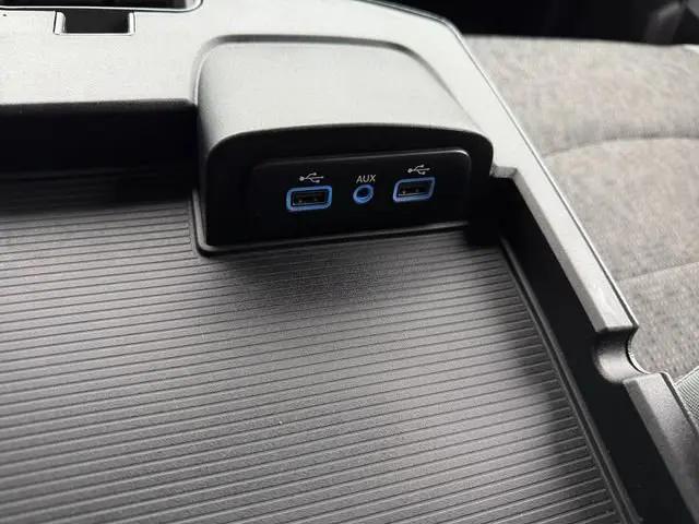 2018 Ram 1500 SLT