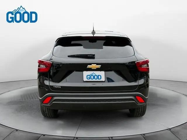 2026 Chevrolet Trax FWD LS