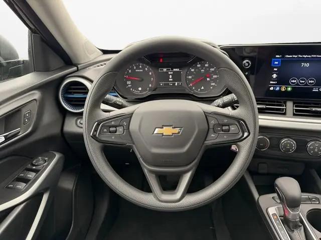 2026 Chevrolet Trax FWD LS