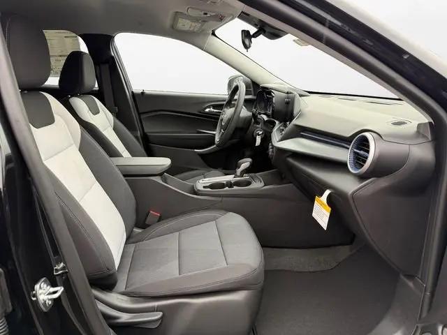 2026 Chevrolet Trax FWD LS