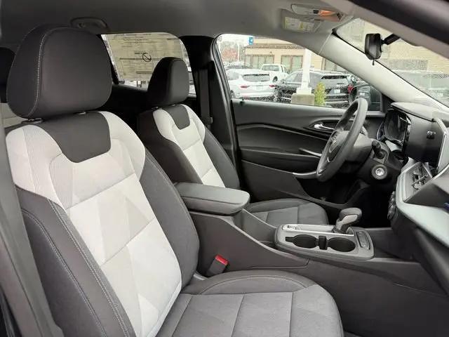 2026 Chevrolet Trax FWD LS