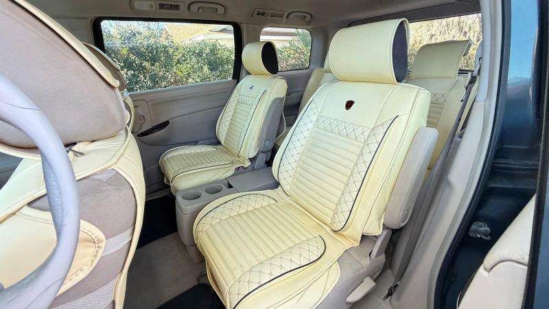 2011 Nissan Quest SV