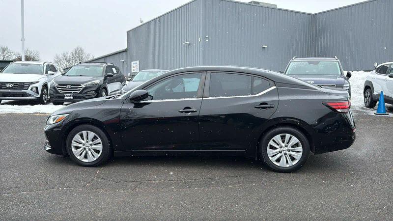2020 Nissan Sentra S Xtronic CVT