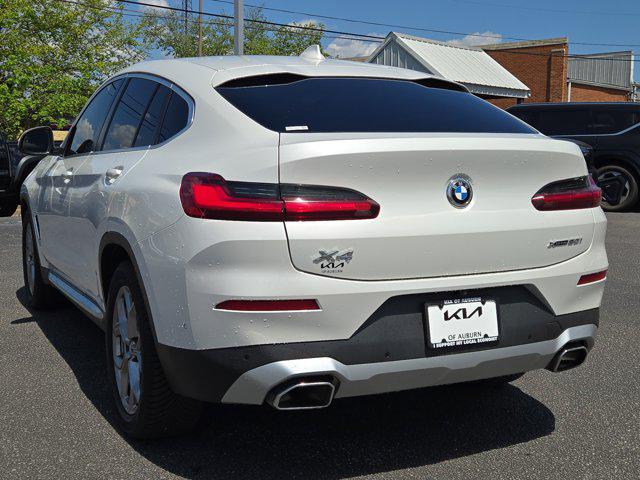 2022 BMW X4 xDrive30i