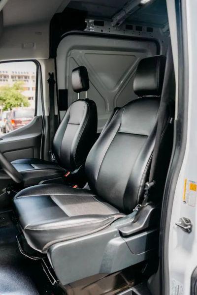 2023 Ford Transit Cargo Van Medium Roof w/LWB
