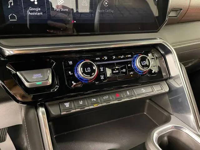 2026 GMC Sierra 2500HD Crew Cab, Standard Bed, Denali Ultimate, 4WD