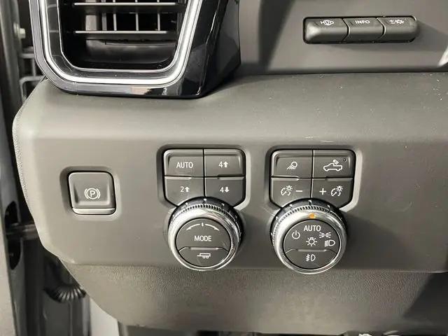 2026 GMC Sierra 2500HD Crew Cab, Standard Bed, Denali Ultimate, 4WD