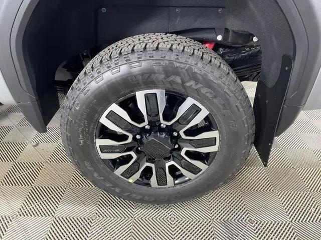 2026 GMC Sierra 2500HD Crew Cab, Standard Bed, Denali Ultimate, 4WD