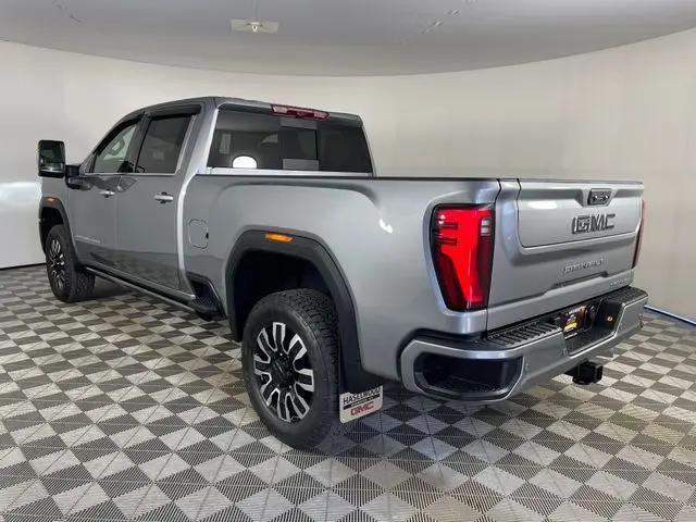 2026 GMC Sierra 2500HD Crew Cab, Standard Bed, Denali Ultimate, 4WD