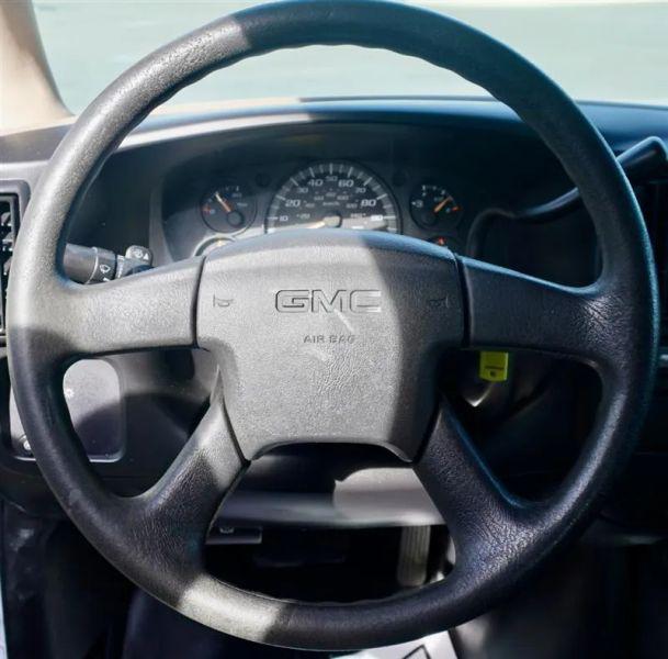 2003 GMC Savana Standard