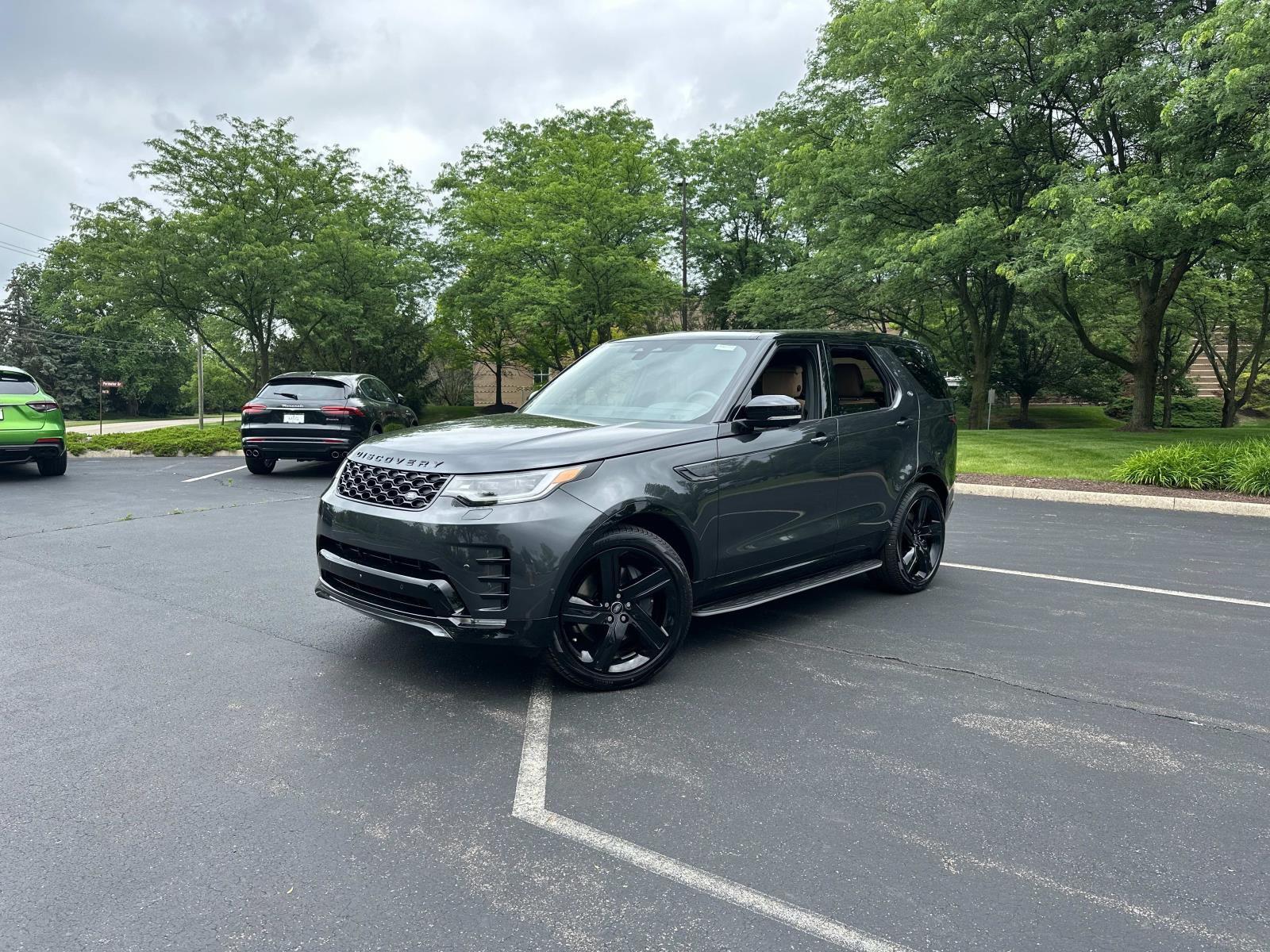 /2025 Land-Rover Discovery