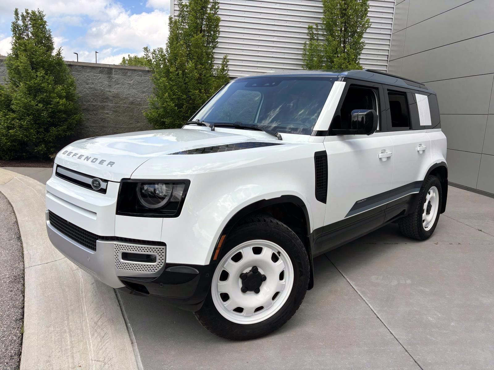 /2025 Land-Rover Defender
