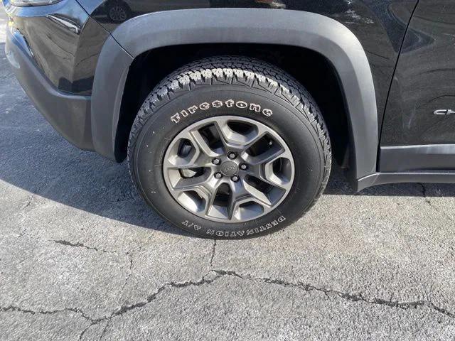 2022 Jeep Cherokee Trailhawk 4x4 2022 Jeep Cherokee Trailhawk 4x4