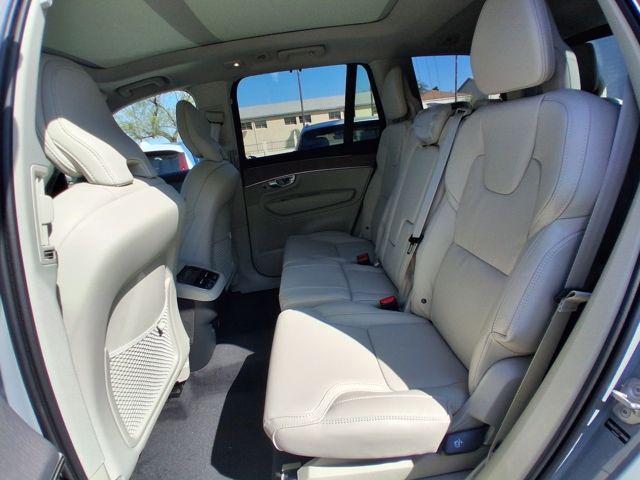 2026 Volvo XC90 Ultra, B6 AWD Gas (mild hybrid), Gasoline, Bright, 7 Seats