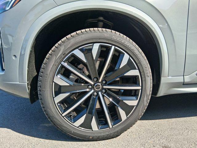 2026 Volvo XC90 Ultra, B6 AWD Gas (mild hybrid), Gasoline, Bright, 7 Seats