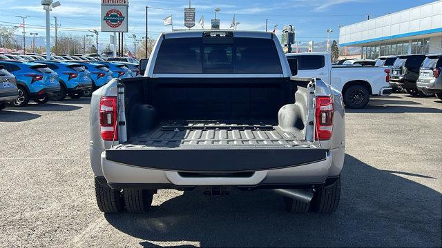 2024 Ram 3500 Laramie Mega Cab 4x4 6'4" Box