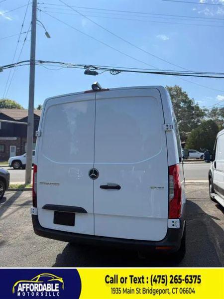 2022 Mercedes-Benz Sprinter 1500 Standard Roof I4