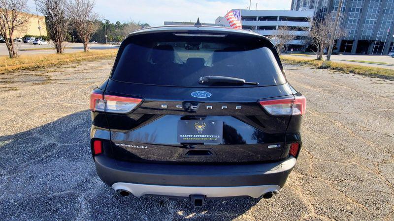 2020 Ford Escape Titanium