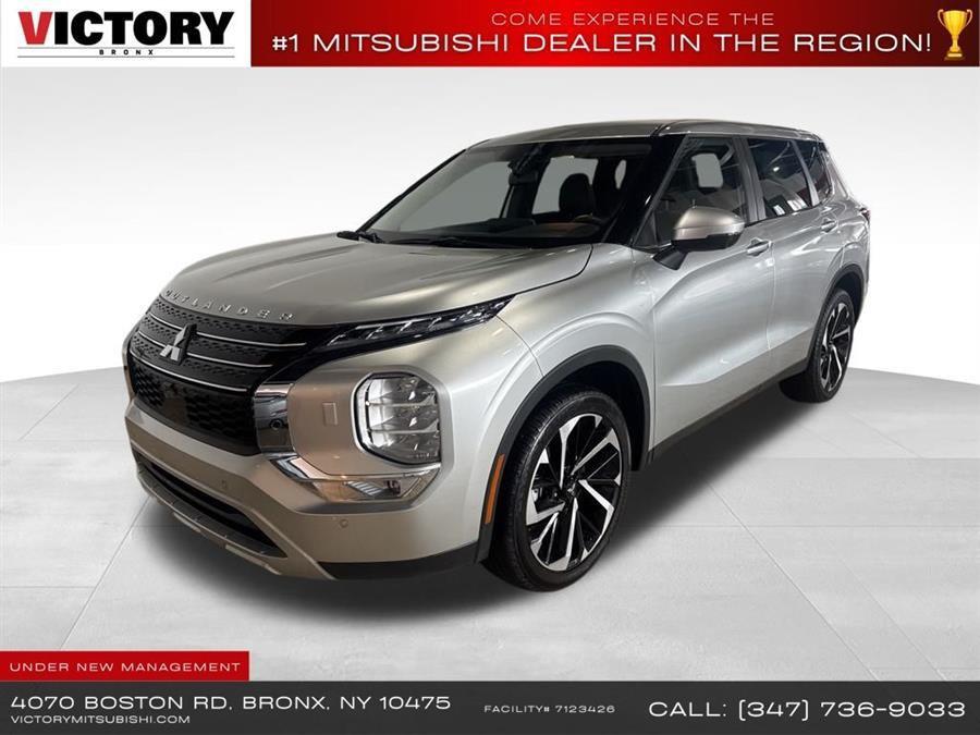 Alloy Silver Metallic 2022 Mitsubishi Outlander SE S-AWC SUV / Crossover All-Wheel Drive Automatic