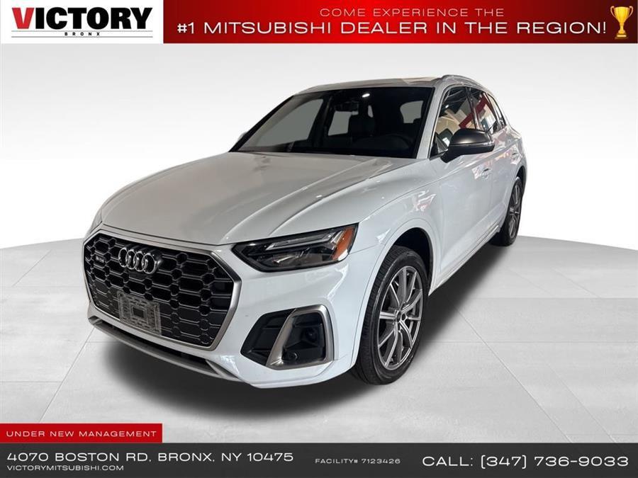 Glacier White Metallic 2022 Audi SQ5 3.0T quattro Premium Plus AWD SUV / Crossover All-Wheel Drive Automatic