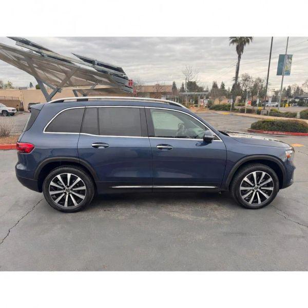 2022 Mercedes-Benz GLB 250